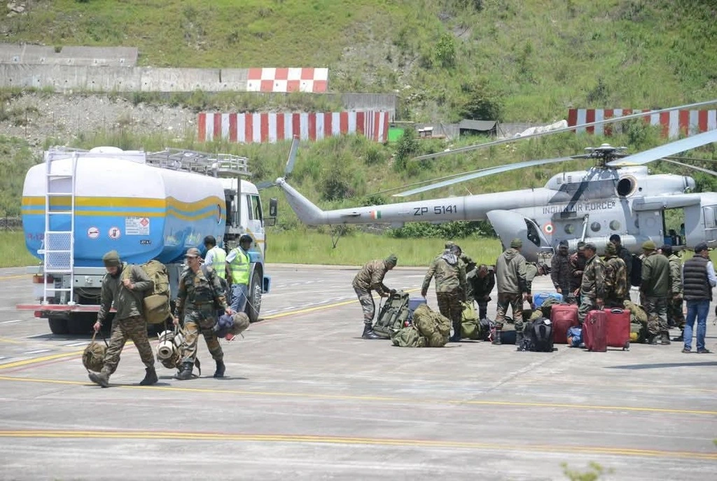 Chaten Evacuation Complete How India Rescued 1,600+ Tourists AND 76 Soldiers from Sikkim's Fury