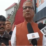 Governor Om Prakash Mathur flagged of Kailash mansarovar yatra