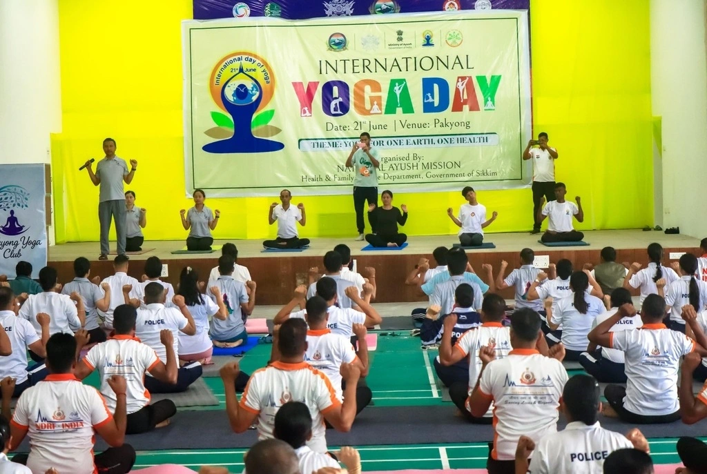 How Pakyong Proved Yoga Unites VIPs, Cops & Citizens for One Earth One Health